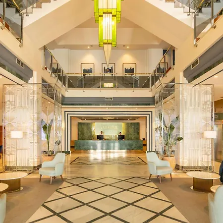 亚拉马尔酒店 - 建议成人入住 酒店 4*