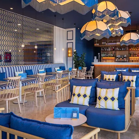 亚拉马尔酒店 - 建议成人入住