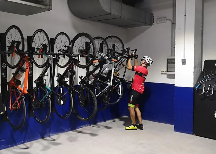 Yaramar - Adults Recommended 4* Фуэнхирола